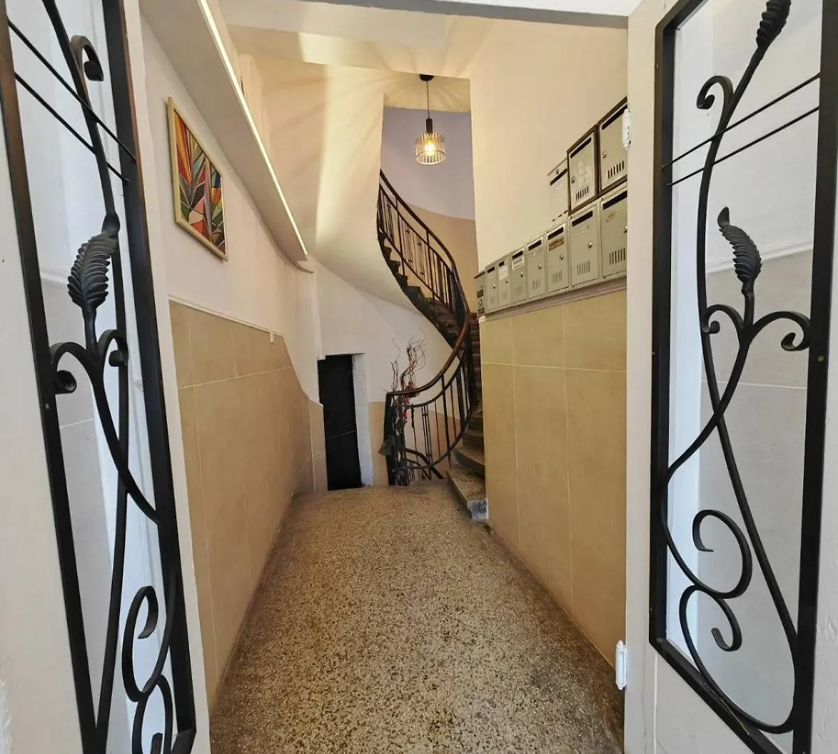 Central 1-Br Apartment Sofia