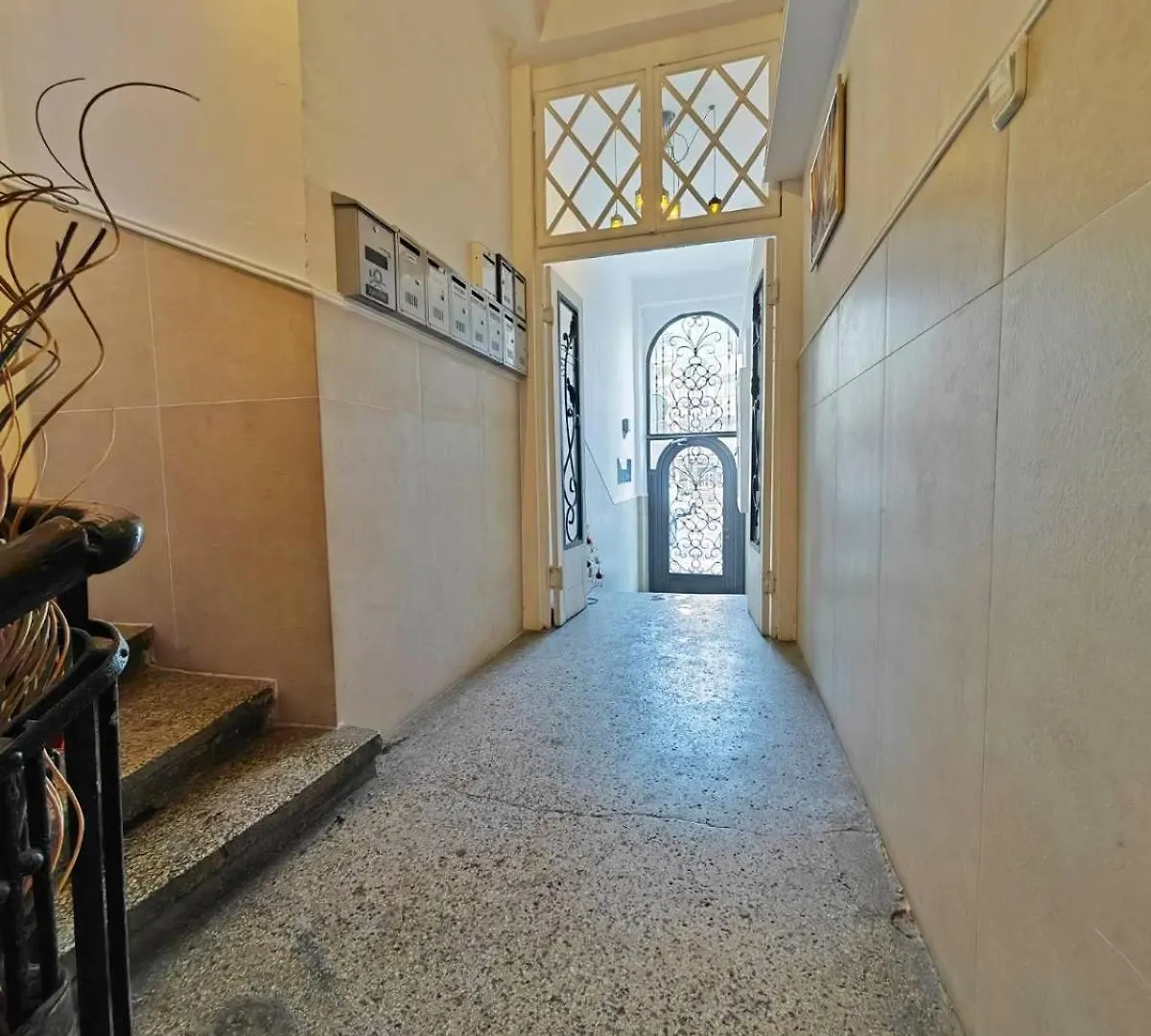 Central 1-Br Apartment Sofia